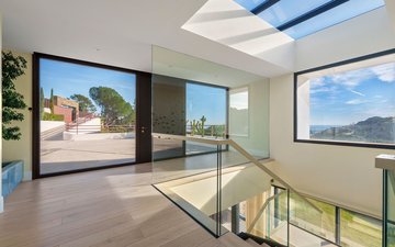 Property slide 22