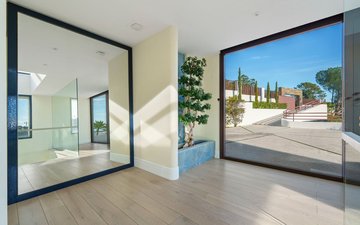 Property slide 23