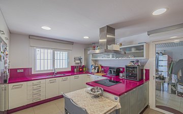 Property slide 14
