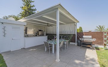 Property slide 25
