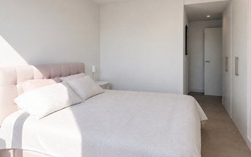 Property slide 22