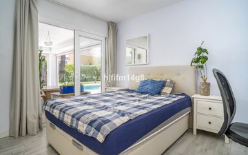 Property slide 15