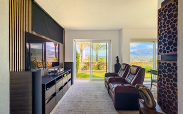 Property slide 10