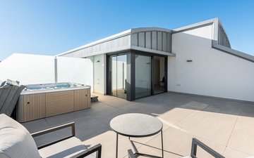 Property slide 21