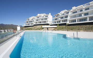 Property slide 31