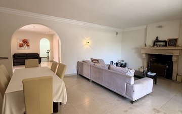 Property slide 7