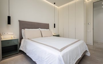 Property slide 15