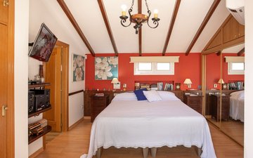 Property slide 18