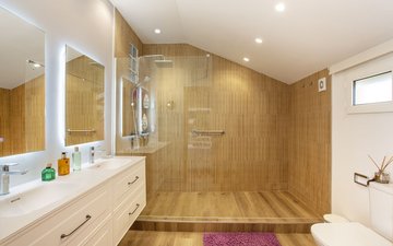 Property slide 21