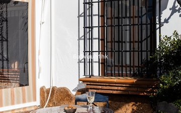 Property slide 10