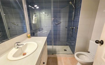 Property slide 10