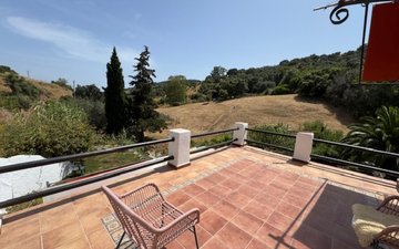 Property slide 18