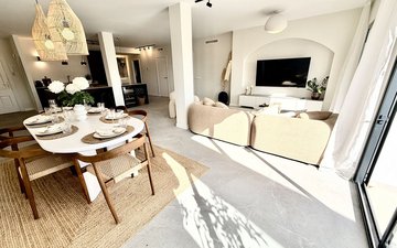 Property slide 22