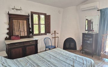 Property slide 17