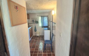 Property slide 25