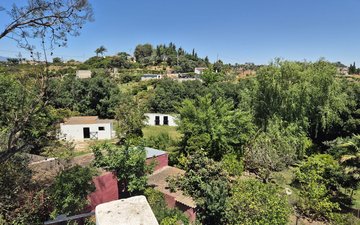 Property slide 46