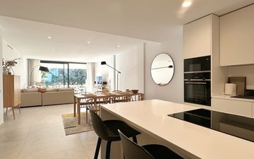 Property slide 20