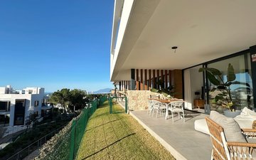 Property slide 25
