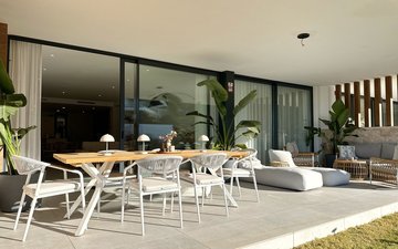 Property slide 8