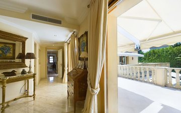 Property slide 38