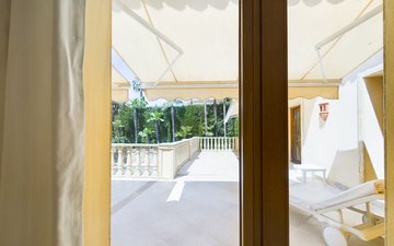 Property slide 39