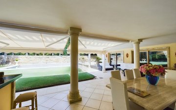 Property slide 42