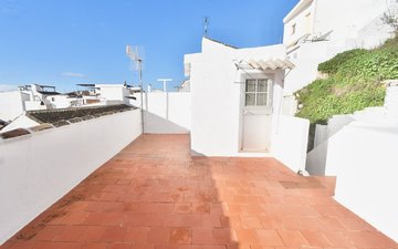 Property slide 17