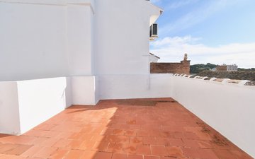 Property slide 19