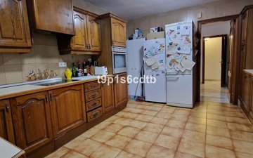 Property slide 14