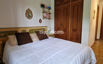 Property slide 28