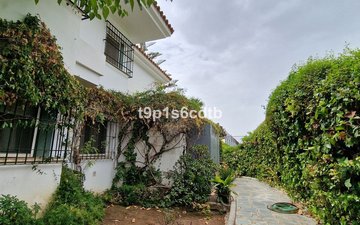 Property slide 42