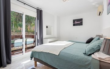 Property slide 15