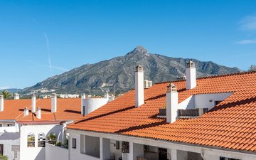 Property slide 17