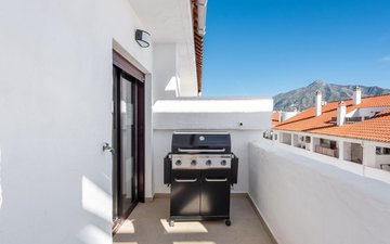Property slide 20