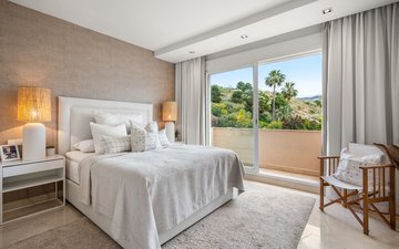 Property slide 20