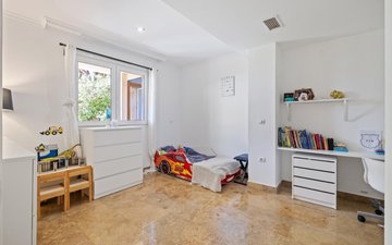 Property slide 23