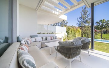 Property slide 19