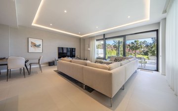 Property slide 31