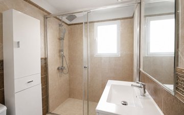 Property slide 14