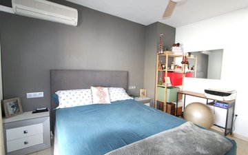 Property slide 22