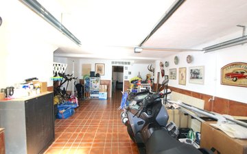 Property slide 41