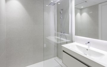Property slide 18