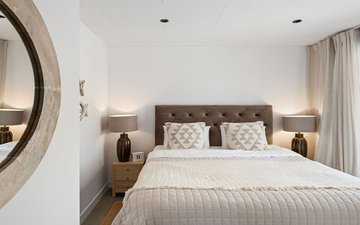 Property slide 16