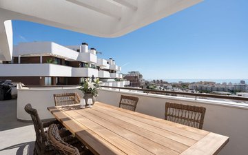 Property slide 22