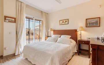 Property slide 19