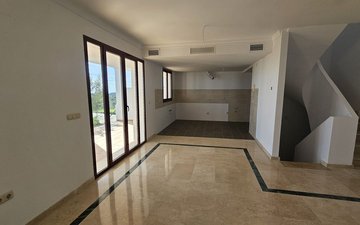 Property slide 22