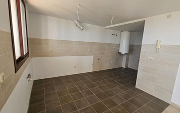 Property slide 23