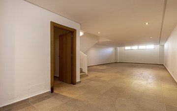 Property slide 22