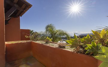 Property slide 40