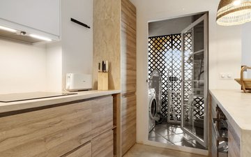 Property slide 17